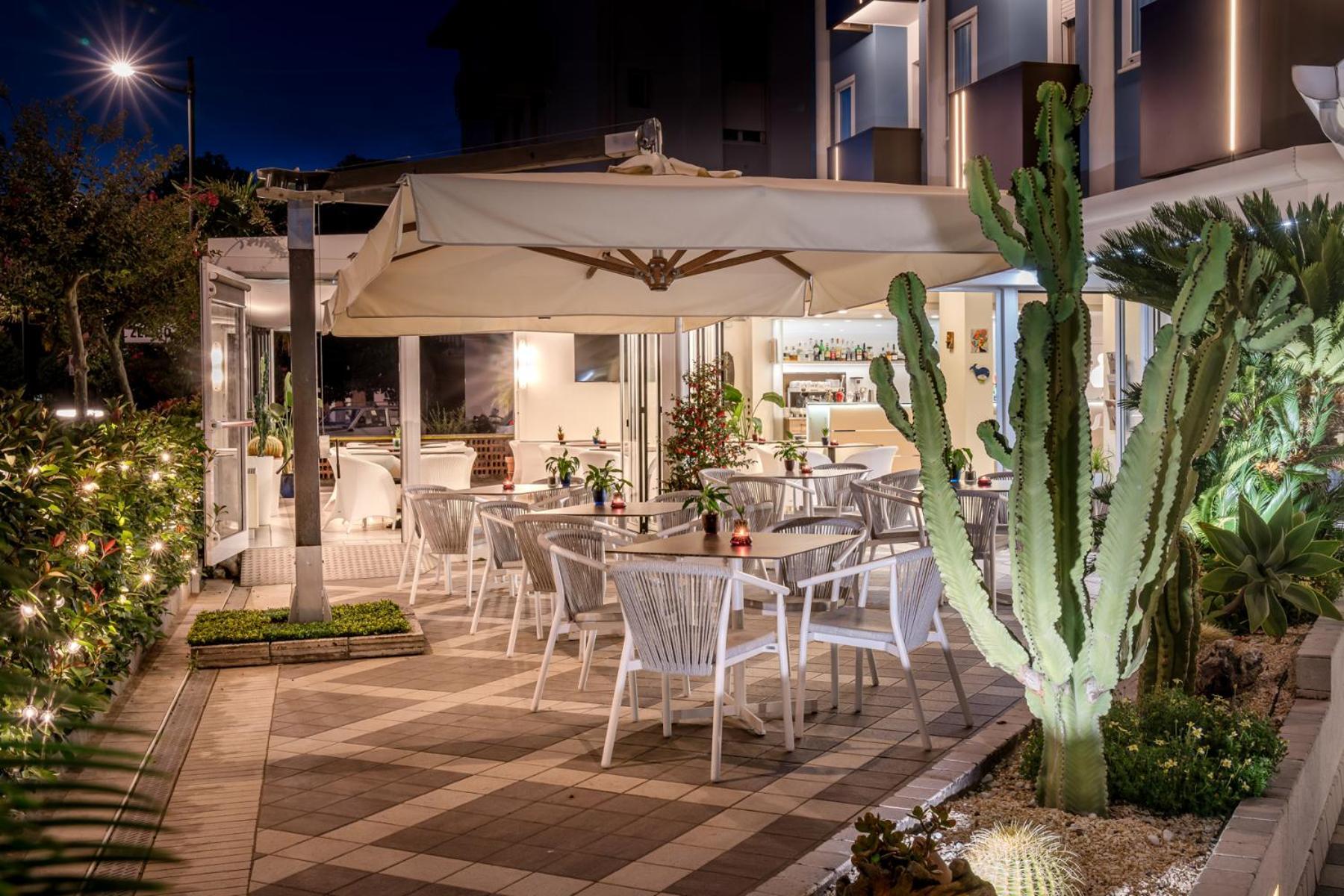 Hotel All'Orologio 3 Stelle Superior Caorle Exterior foto