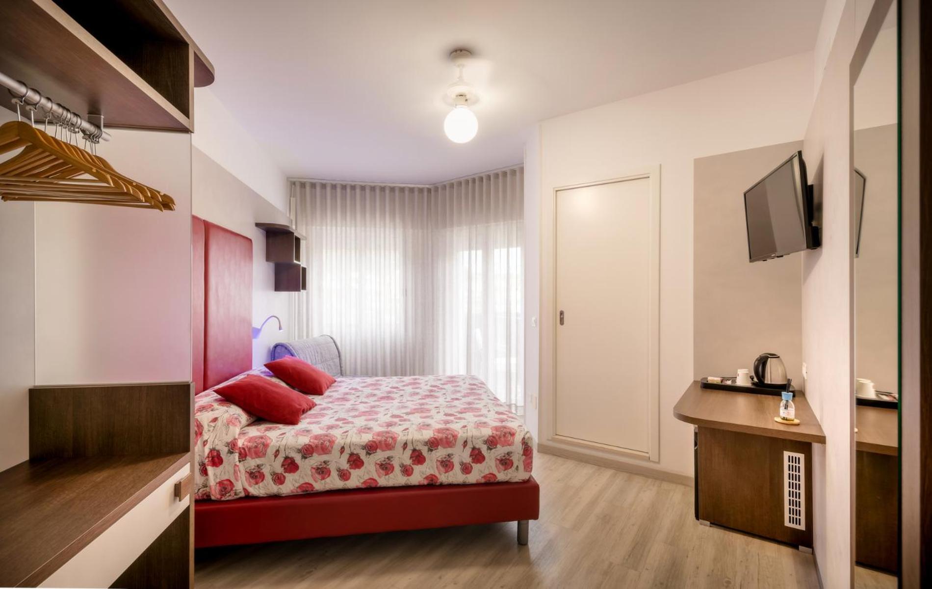 Hotel All'Orologio 3 Stelle Superior Caorle Exterior foto